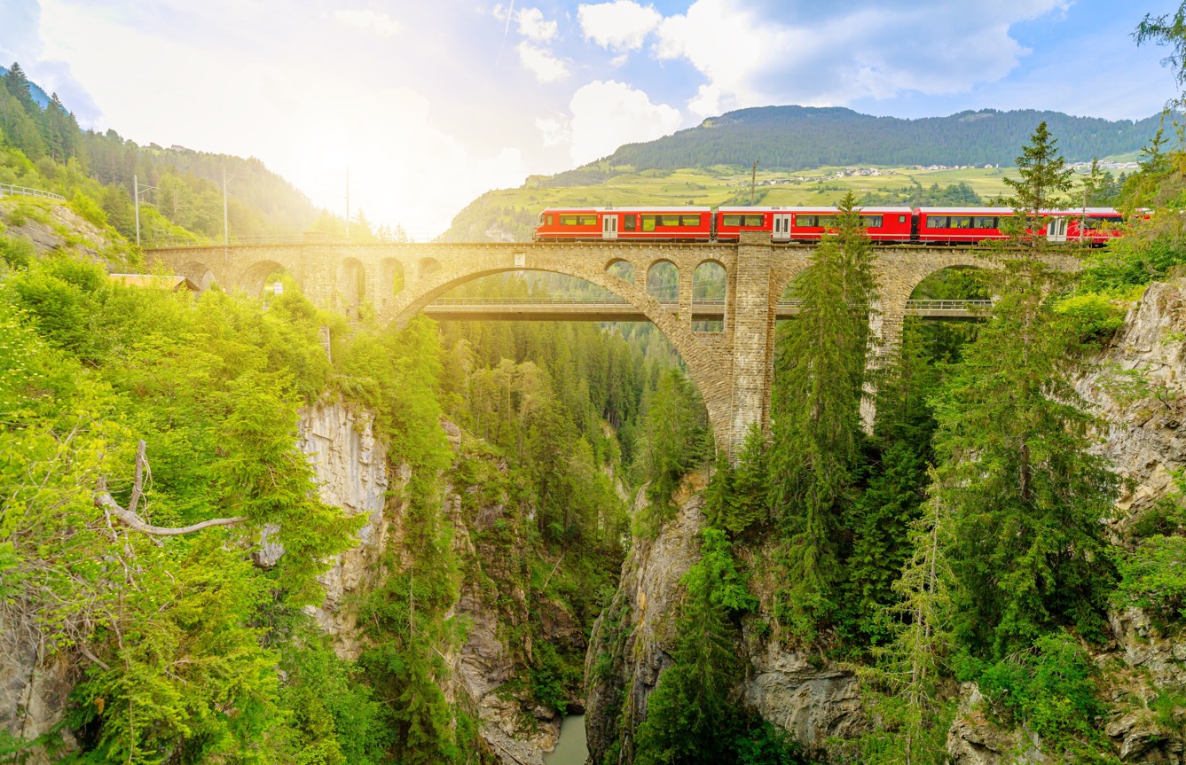 CIRCUIT LACS ET MONTAGNE LA FOLIE DES TRAINS